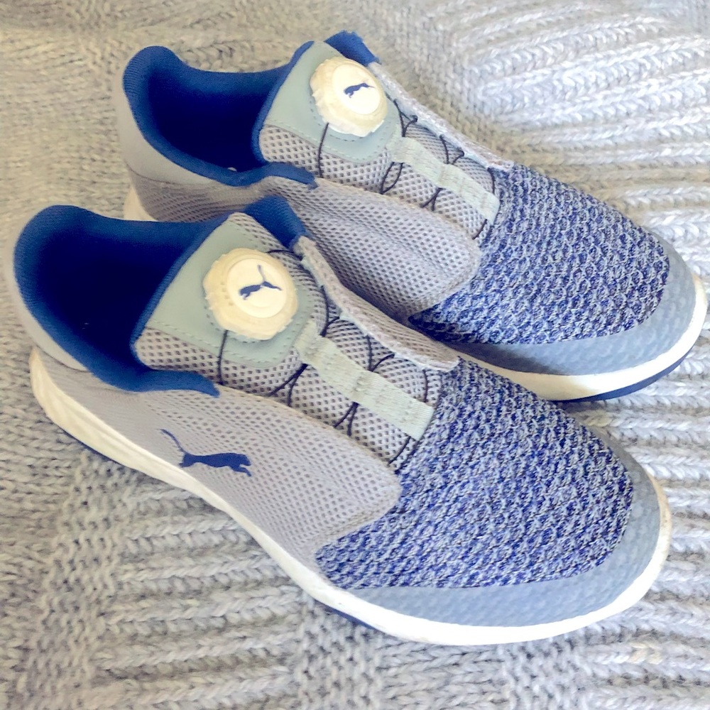 Size 5.5 puma boys golf shoes